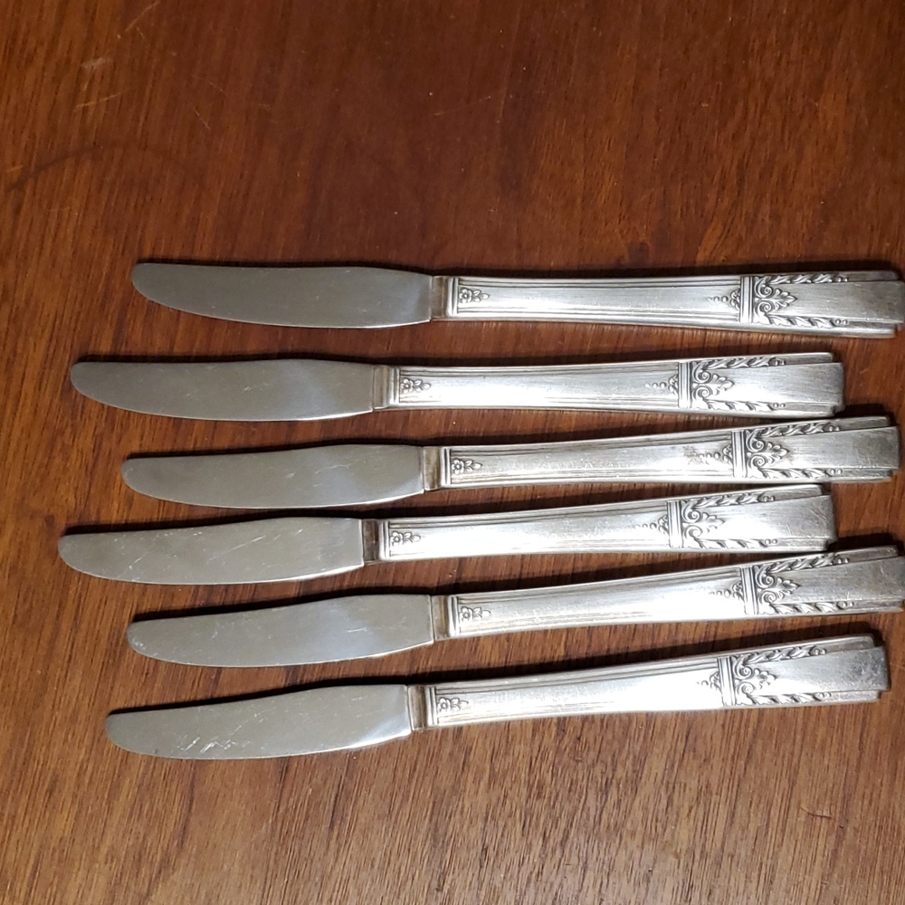 Vintage Six Piece Silverplate/Stainless knife set